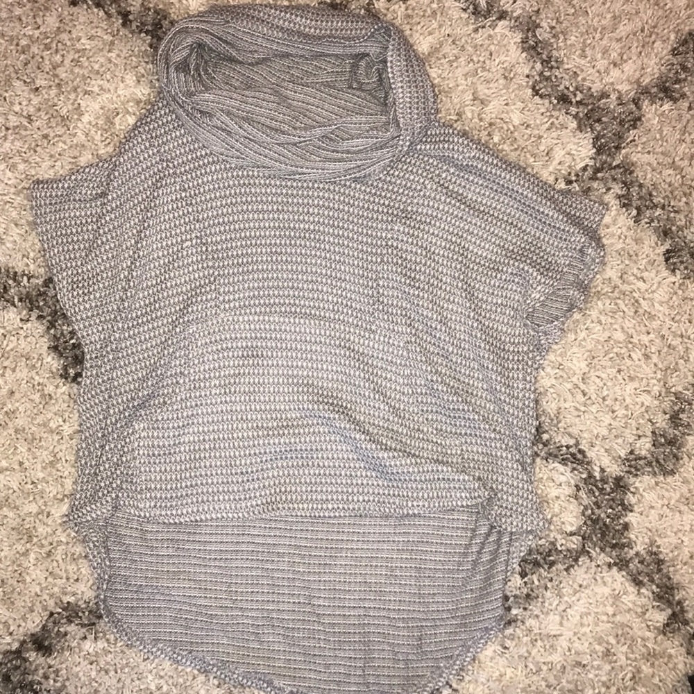 sleeveless sweater with built in scarf